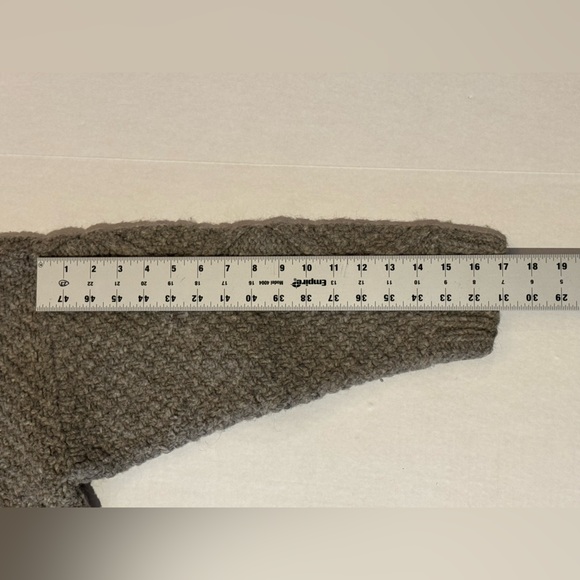 Imbabura 100% Wool Cozy Gray Cable Knit Sweater Womens Size Large - Picture 6 of 6